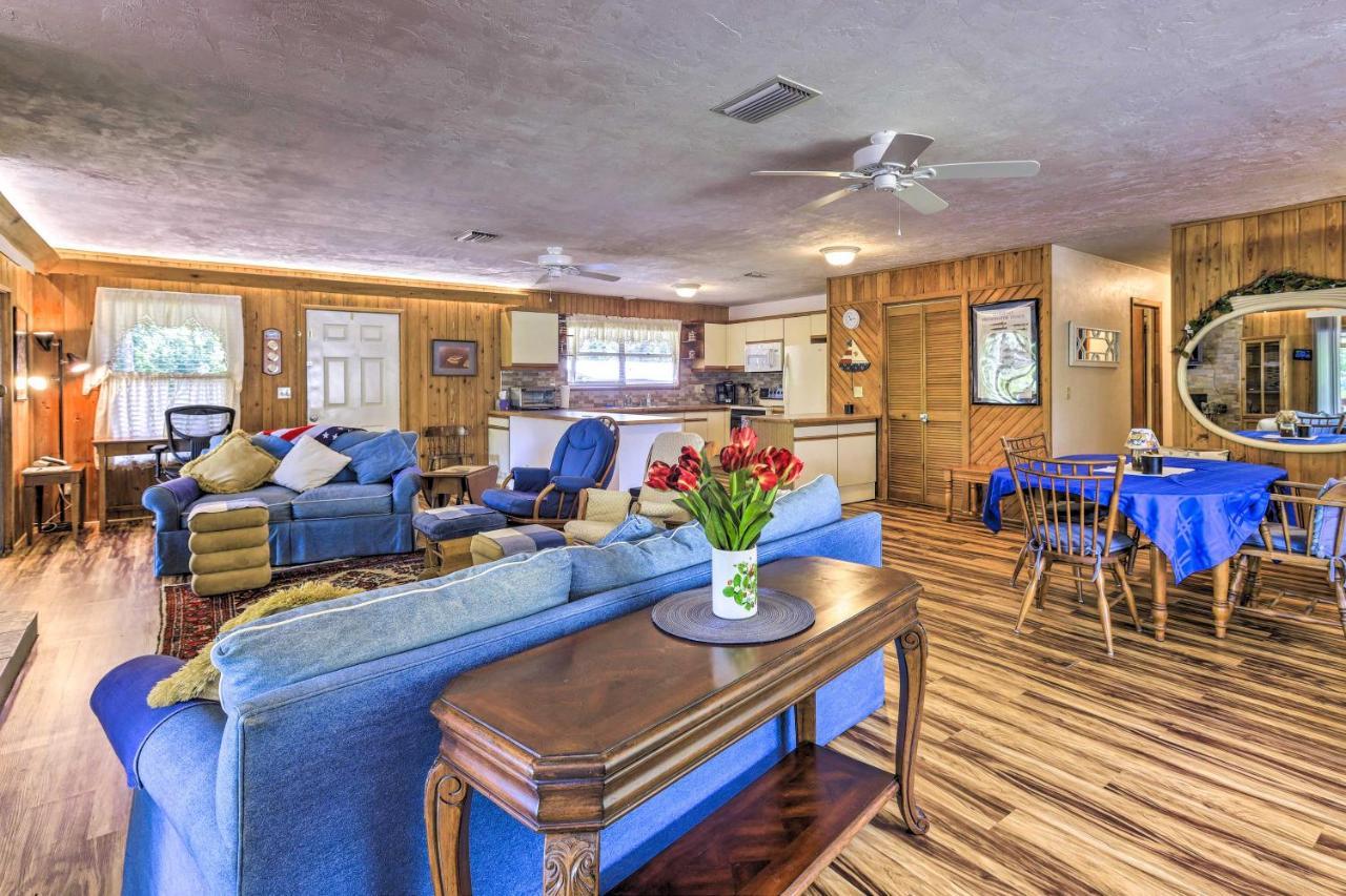 Charming Abode With Dock On The Suwannee River Bell Exterior foto