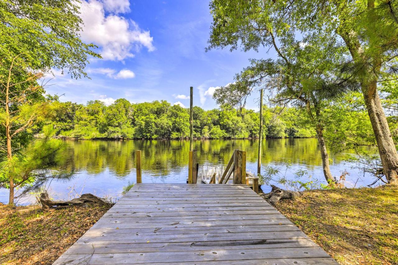 Charming Abode With Dock On The Suwannee River Bell Exterior foto